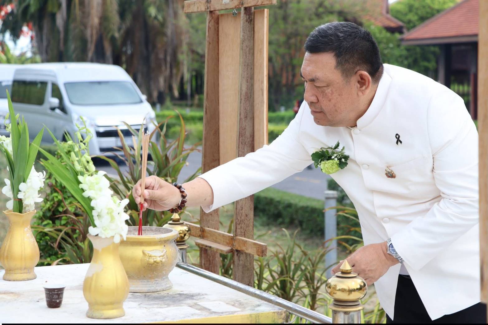title - ศูนย์ส่งเสริมและพัฒนาอาชีพเสริมนอกภาคการเกษตร โดย สำนักงานการปฏิรูปที่ดินเพื่อเกษตรกรรม จัดโครงการพัฒนาบุคลากรเพื่อเพิ่มประสิทธิภาพการดำเนินงานด้านศิลปหัตถกรรม กิจกรรมไหว้ครูช่าง ณ ชั้น 2 อาคารพระมิ่งขวัญ ศูนย์ส่งเสริมและพัฒนาอาชีพเสริมนอกภาคการเกษตร (ศูนย์ศิลปาชีพบางไทรฯ (เดิม))